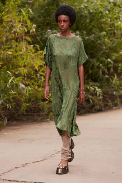 Look 23